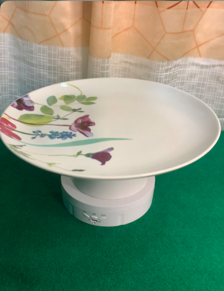Single Water Garden Ceramic Birthday Cake Stand Model-2